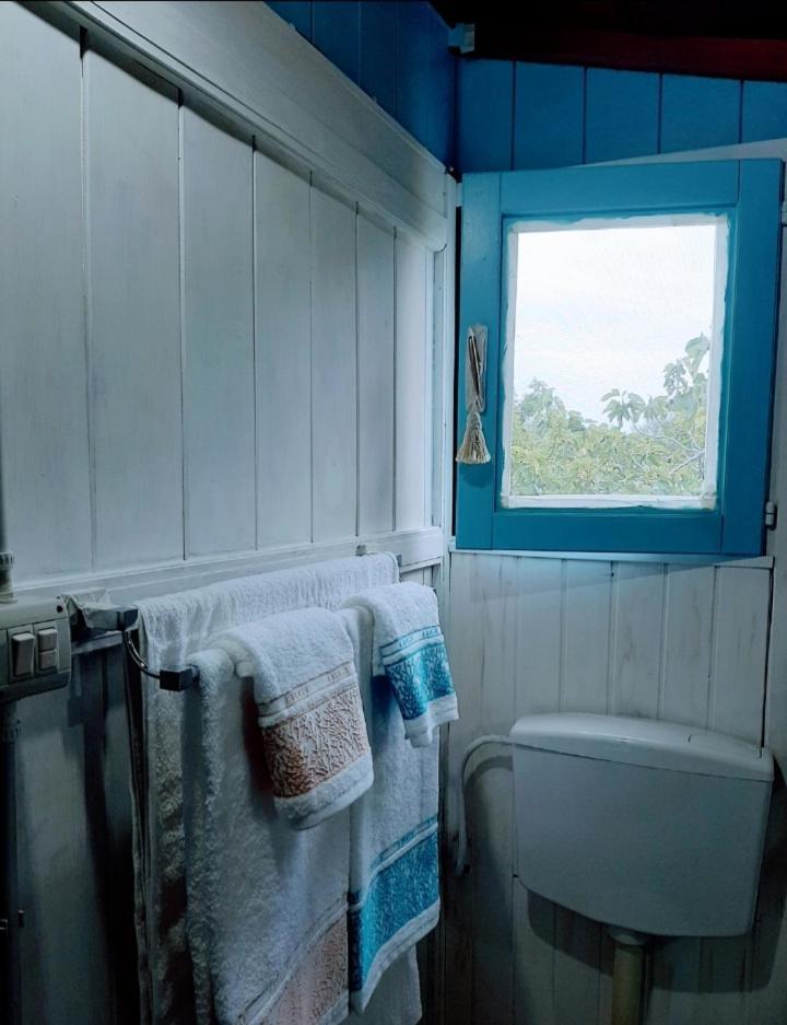 Tom E Jerry Bed & Breakfast Domus De Maria Bagian luar foto